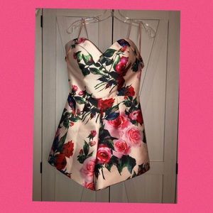 Cute Mac Duggal Floral Romper Sz 4